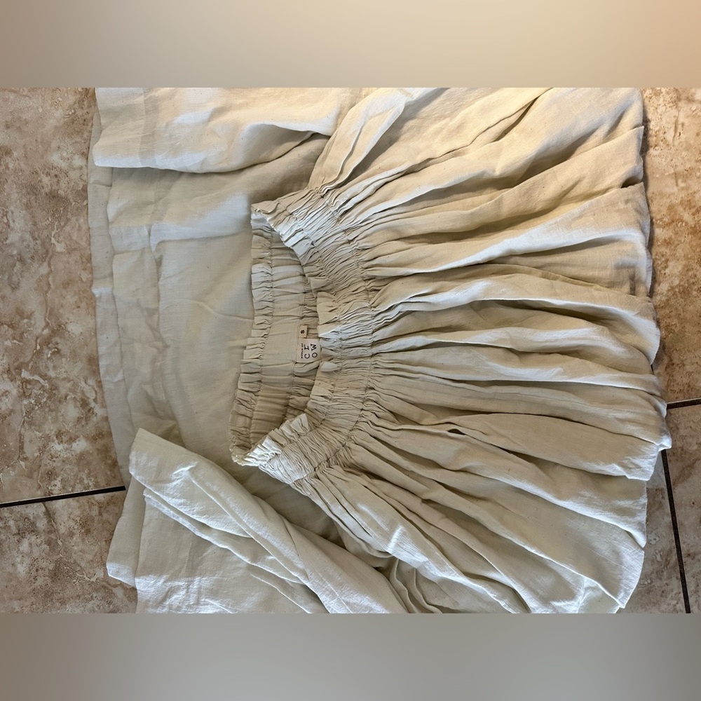 World of crow skirt